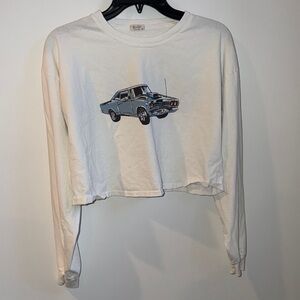 Brandy Melville cropped long sleeve moto show t shirt